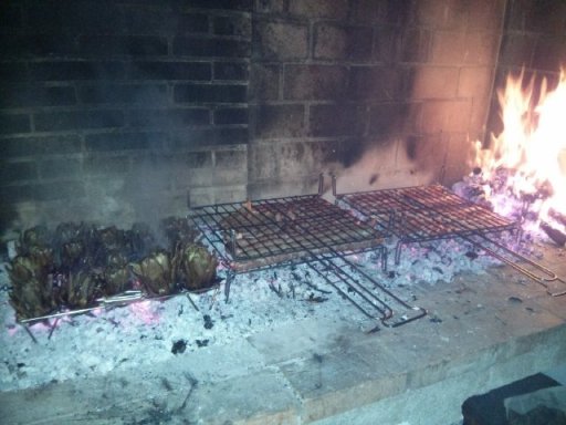 Parillada de alcachoas en la Barbacoa del Hotel Sol, Benicarló, de Francisco Rosado